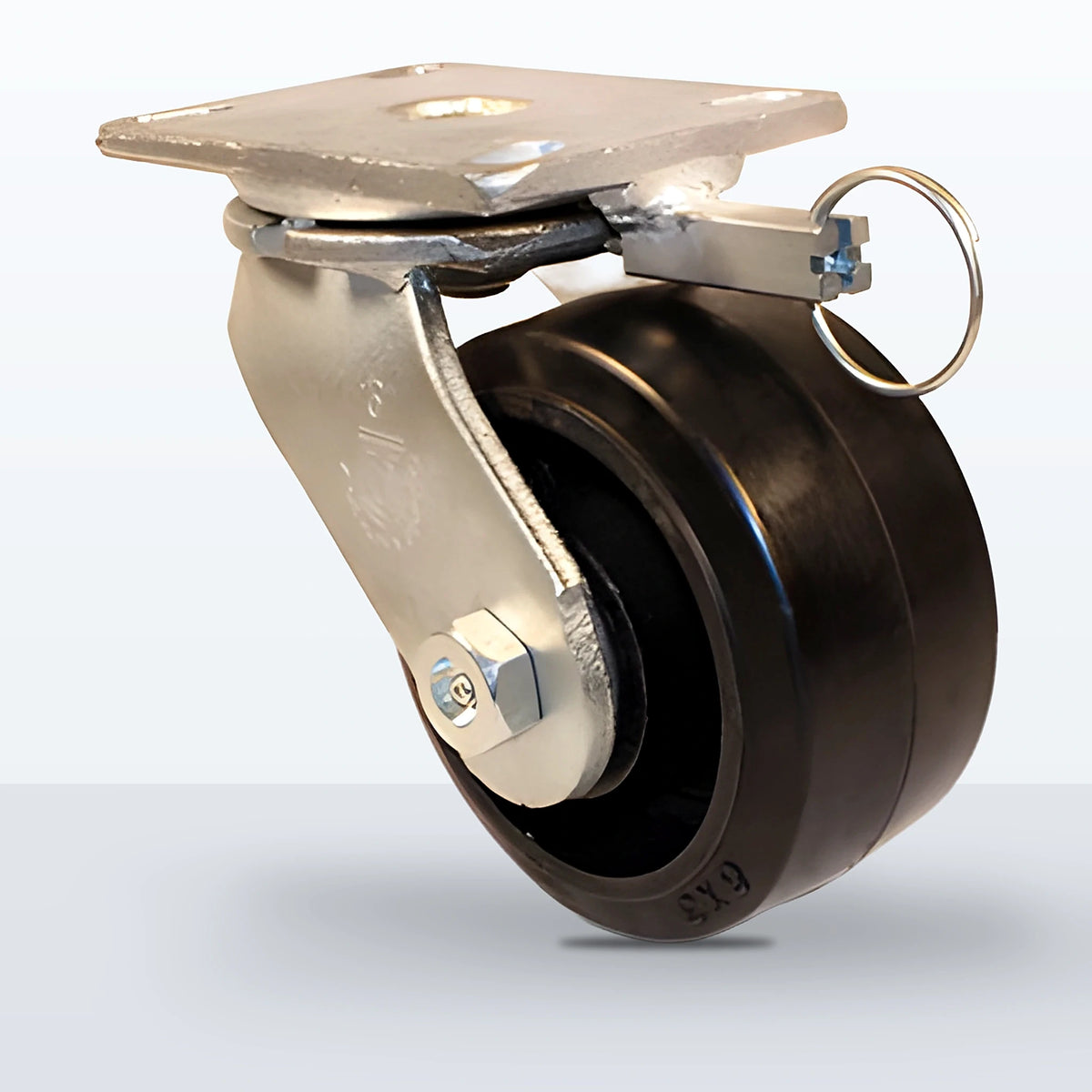 6" Rubber on Cast Iron Caster, Top Plate, 750 lb Capacity - Roller Bearing