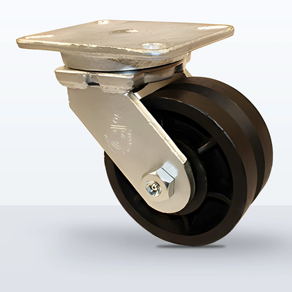 6" V-groove Cast Iron Caster, Top Plate, 3500 lb Capacity - Roller Bearing